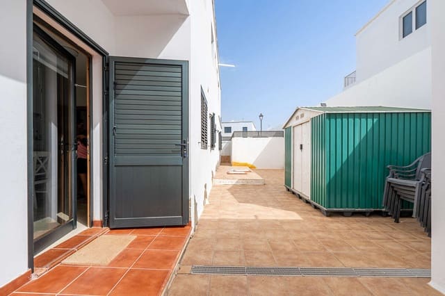 3 Zimmer Doppelhaus zu verkaufen in Tahiche, Teguise - 456.000 € (Ref: 10070293)