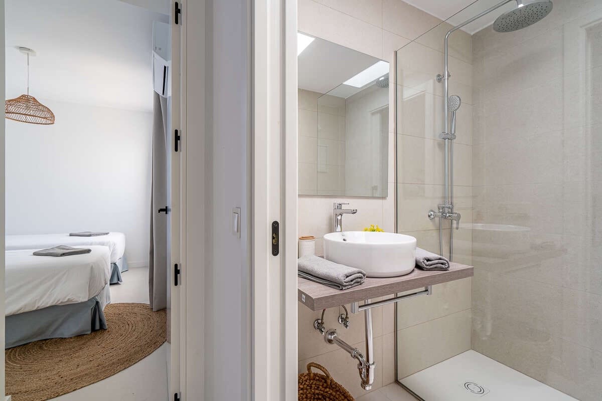 4 quarto Moradia para venda em Playa Blanca com piscina garagem - 580 000 € (Ref: 10088730)