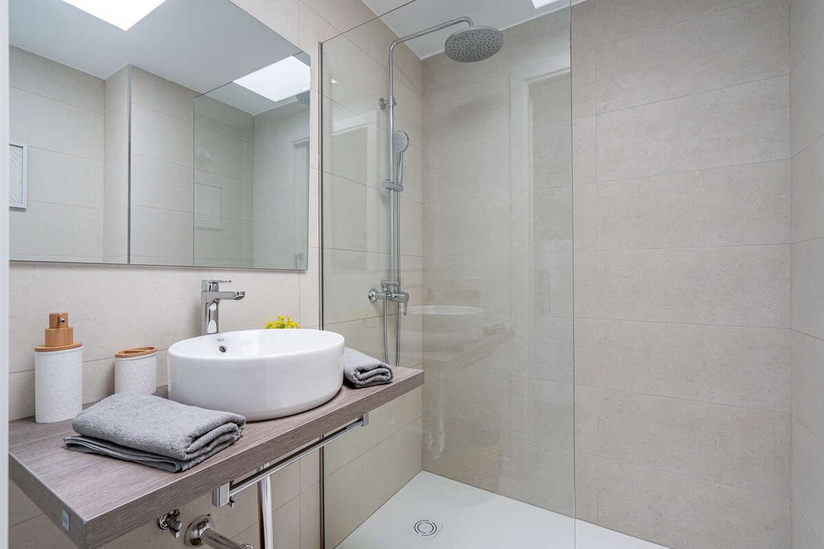 4 quarto Moradia para venda em Playa Blanca com piscina garagem - 580 000 € (Ref: 10088730)