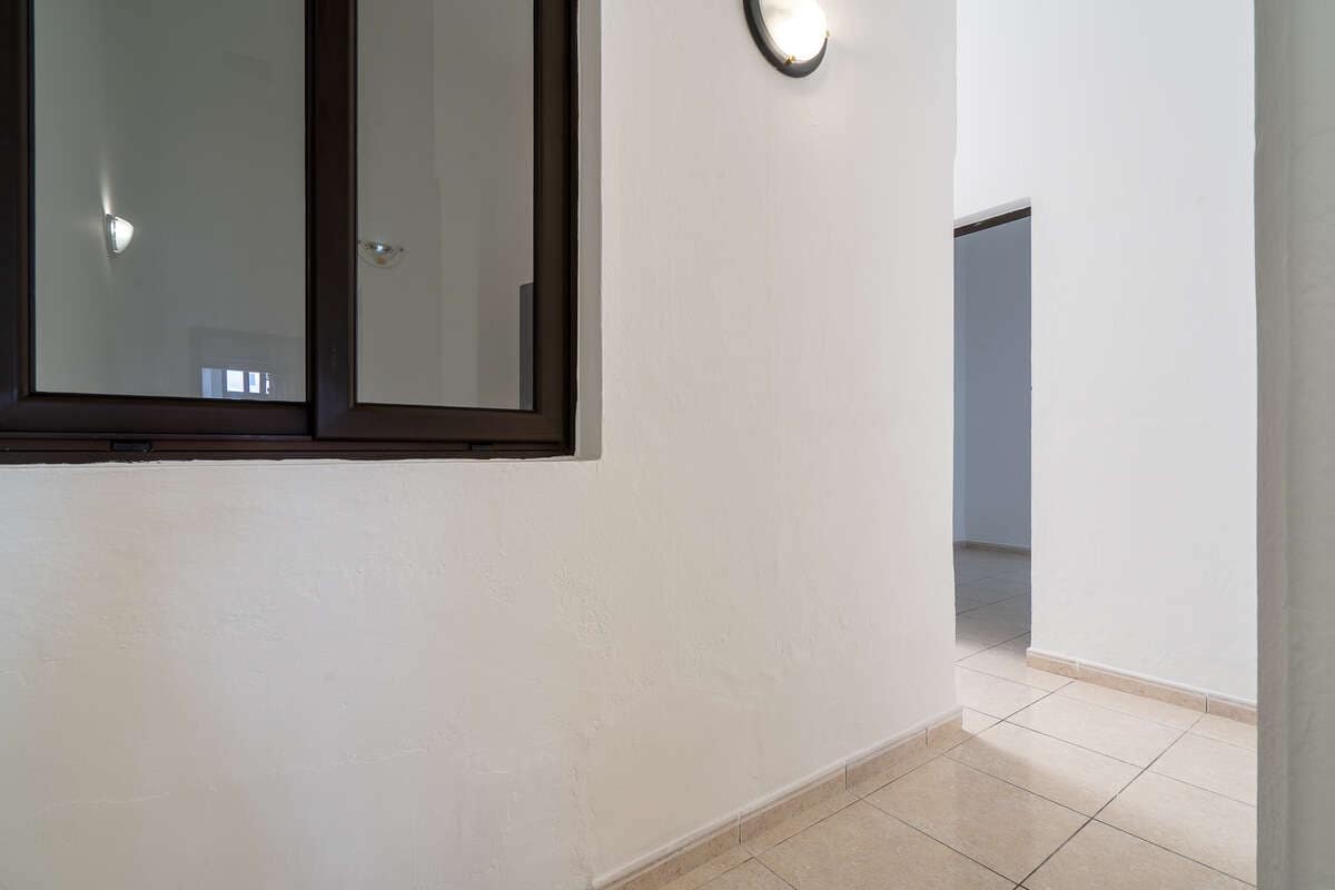 2 bedroom Flat for sale in Arrecife - € 210,000 (Ref: 10097448)