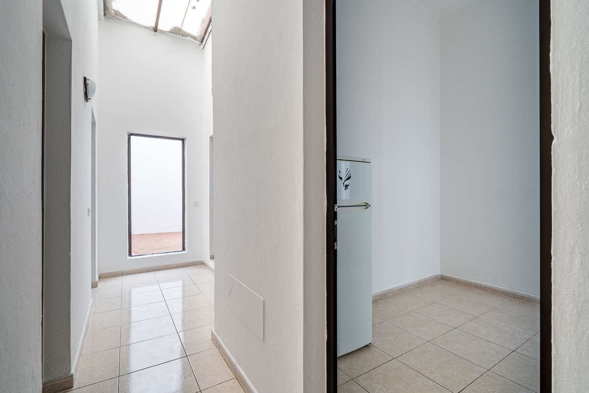 2 bedroom Flat for sale in Arrecife - € 210,000 (Ref: 10097448)
