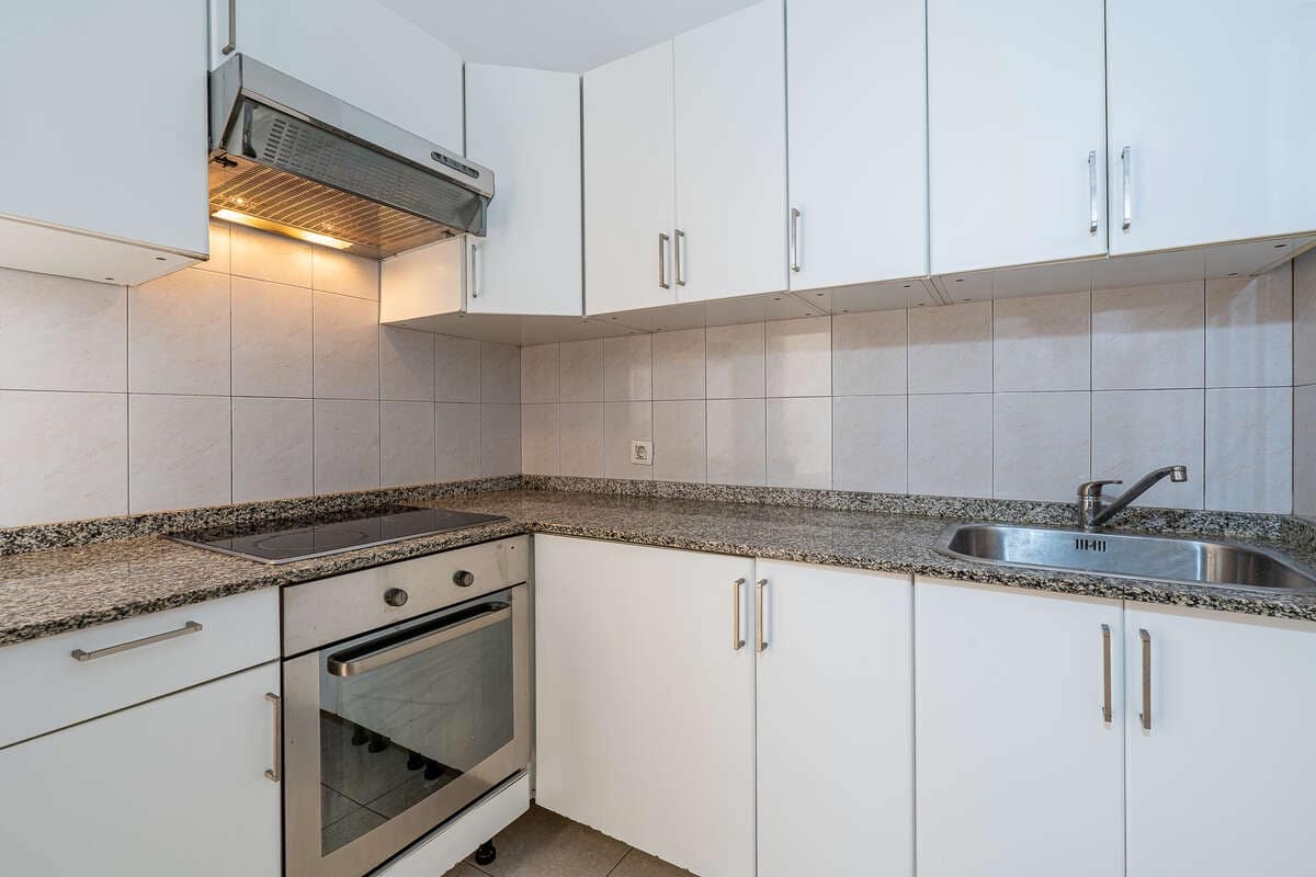 2 bedroom Flat for sale in Arrecife - € 210,000 (Ref: 10097448)