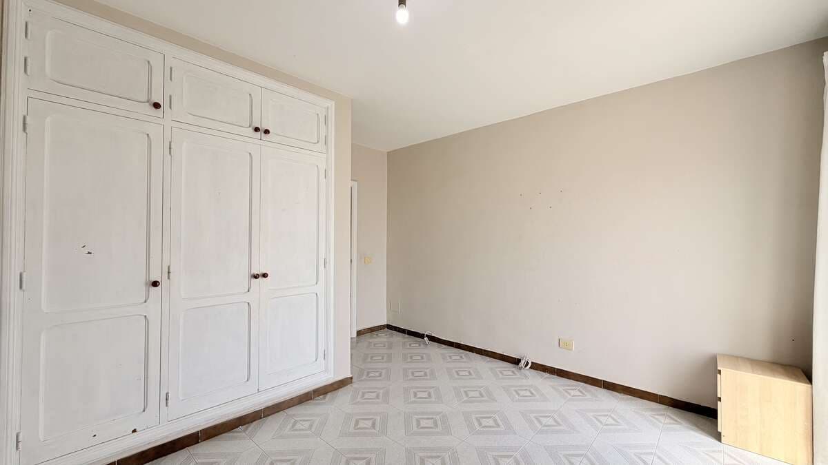 3 soveværelse Lejlighed til salg i Arrecife - € 225.000 (Ref: 10108703)