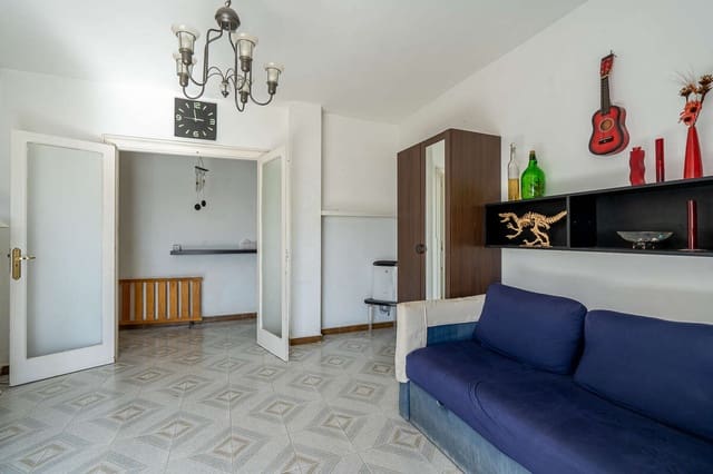 Piso de 3 habitaciones en Arrecife en venta - 225.000 € (Ref: 10108703)
