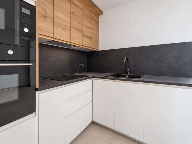 2 quarto Apartamento para venda em Arrecife - 315 000 € (Ref: 10127576)