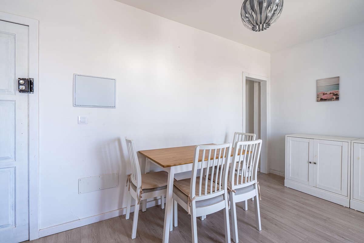 2 bedroom Flat for sale in Arrecife - € 195,000 (Ref: 10131046)