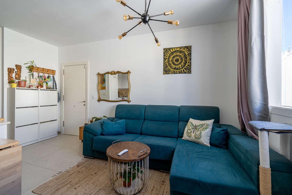 2 bedroom Flat for sale in Arrecife - € 168,000 (Ref: 10131047)