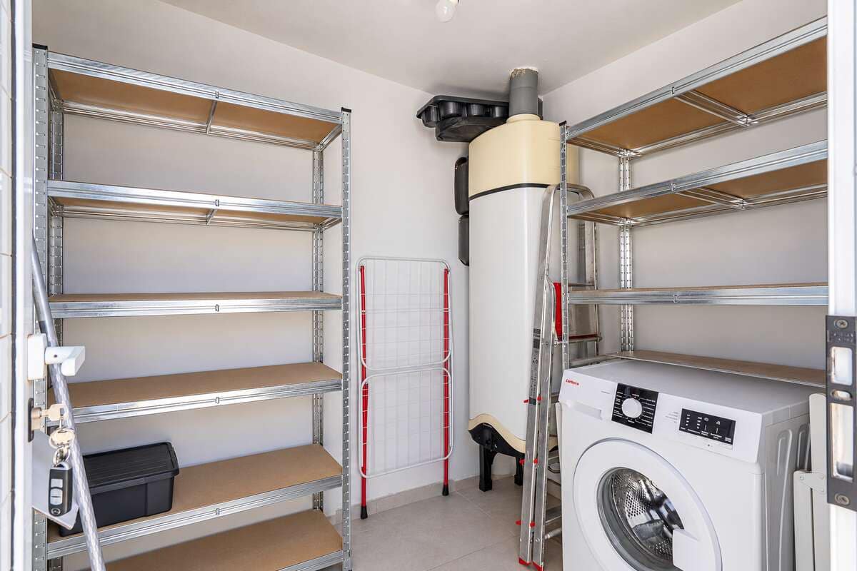 2 bedroom Flat for sale in Arrecife - € 168,000 (Ref: 10131047)