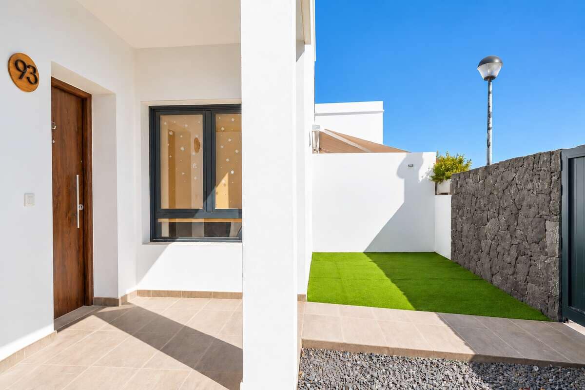 Kjedet enebolig til salgs i Costa Teguise med garasje - € 355 450 (Ref: 10148220)