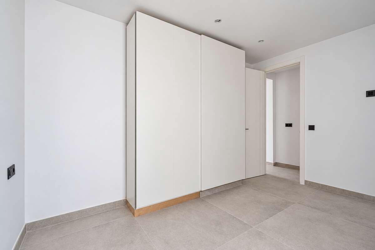 2 bedroom Flat for sale in Arrecife - € 299,000 (Ref: 10157098)