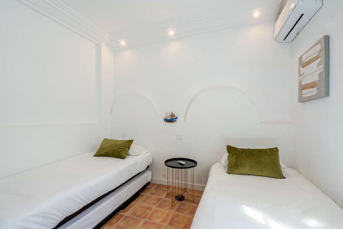 2 bedroom Apartment for sale in Costa Teguise - € 399,000 (Ref: 10157100)