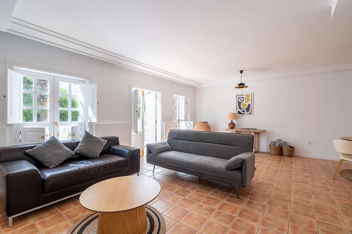 2 bedroom Apartment for sale in Costa Teguise - € 399,000 (Ref: 10157100)
