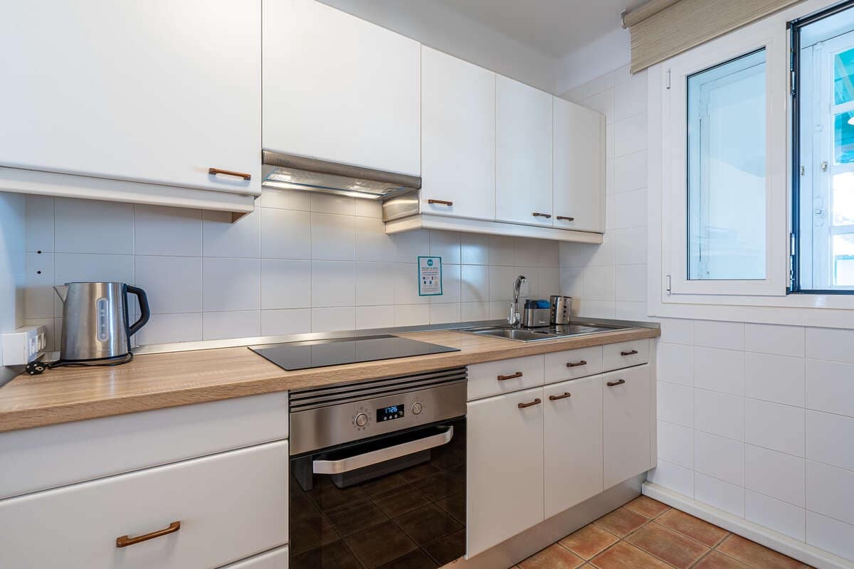 2 bedroom Apartment for sale in Costa Teguise - € 399,000 (Ref: 10157100)