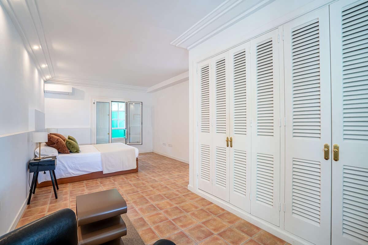 2 bedroom Apartment for sale in Costa Teguise - € 399,000 (Ref: 10157100)