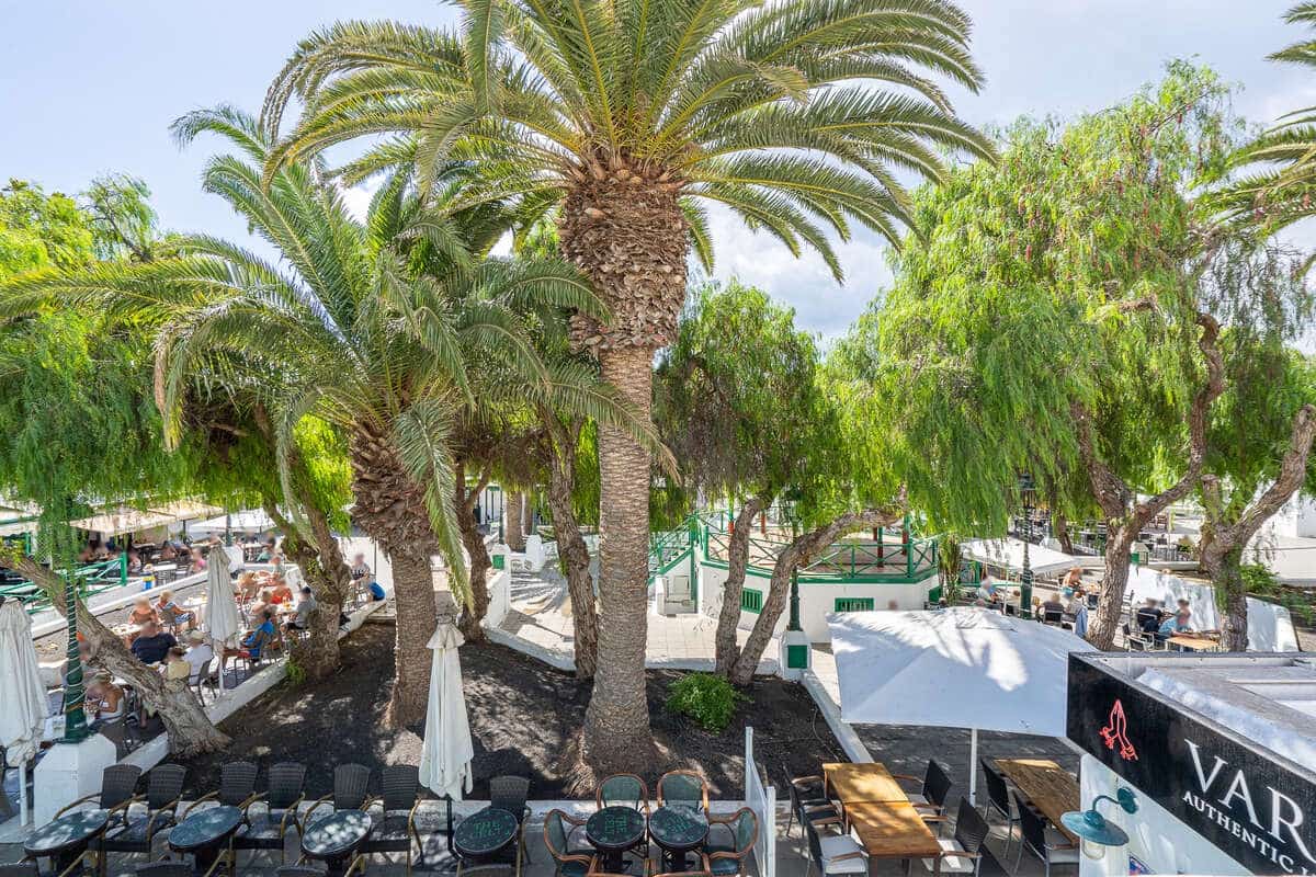 2 bedroom Apartment for sale in Costa Teguise - € 399,000 (Ref: 10157100)