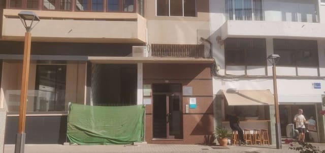1 soverom Leilighet til salgs i Arrecife - € 120 000 (Ref: 10158872)