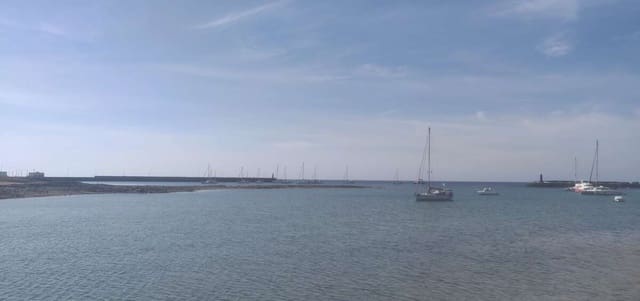 1 soverom Leilighet til salgs i Arrecife - € 120 000 (Ref: 10158872)