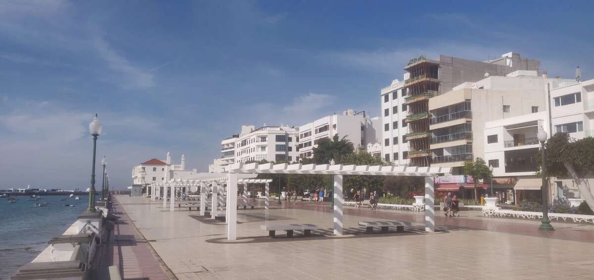 1 soverom Leilighet til salgs i Arrecife - € 120 000 (Ref: 10158872)