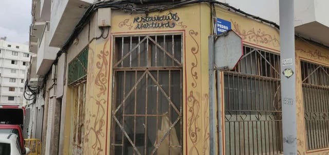 2 quarto Comercial para venda em Arrecife - 133 000 € (Ref: 10168051)