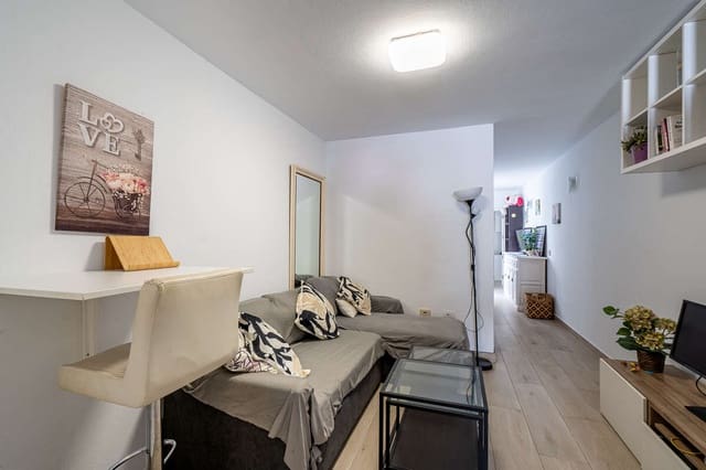 1 soverom Leilighet til salgs i Caleta de Famara, Teguise - € 295 000 (Ref: 10170447)