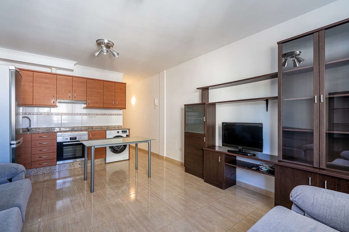 1 soverom Leilighet til salgs i Arrecife - € 179 000 (Ref: 10170448)