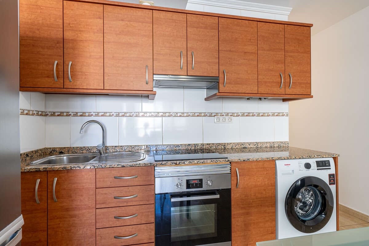 1 soverom Leilighet til salgs i Arrecife - € 179 000 (Ref: 10170448)