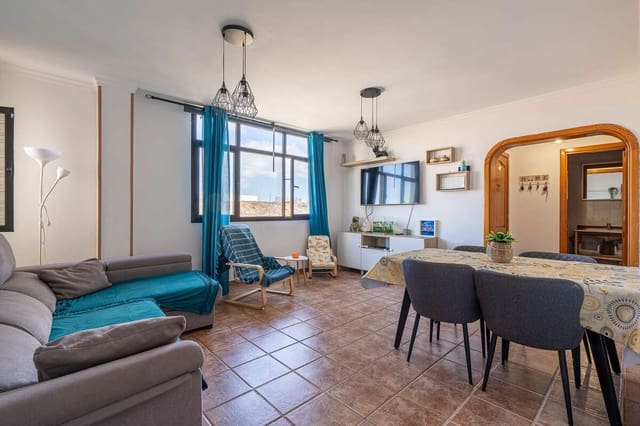 3 sovrum Lägenhet till salu i Arrecife med garage - 235 000 € (Ref: 10176197)