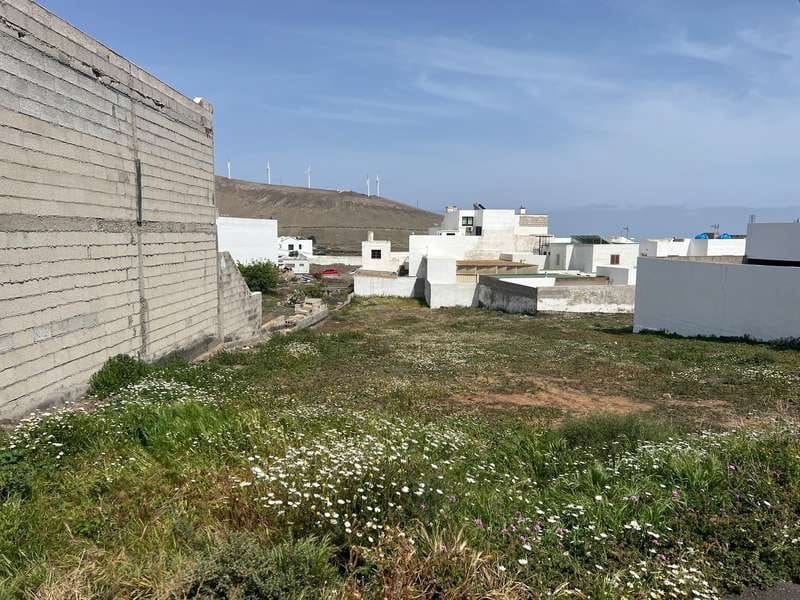 Building Plot for sale in San Bartolome - € 435,000 (Ref: 6838633)