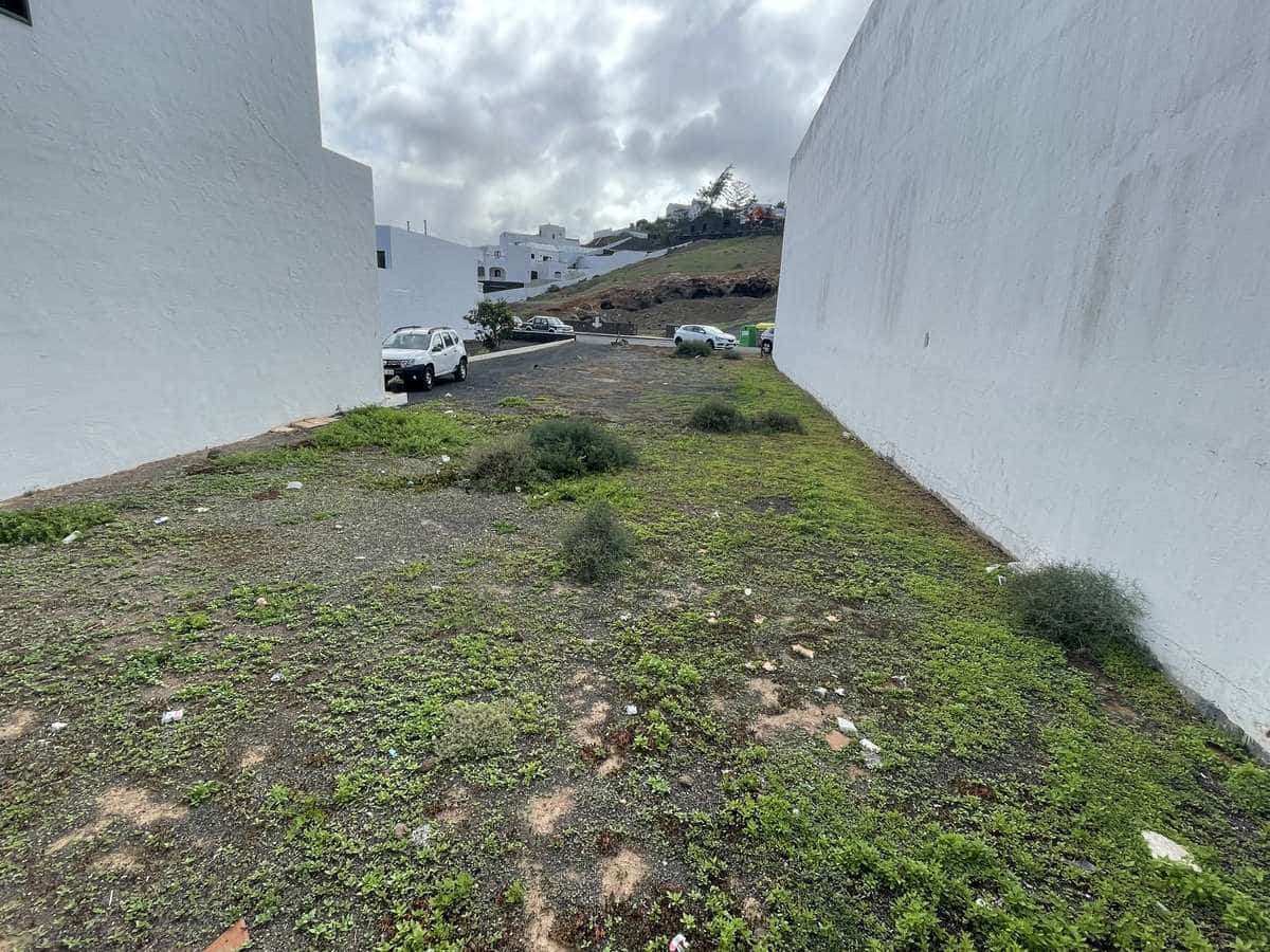 Bouwgrond te koop in Tinajo - € 225.000 (Ref: 7183767)