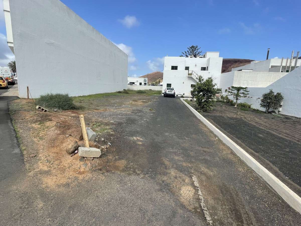 Byggegrund til salg i Tinajo - € 225.000 (Ref: 7183767)