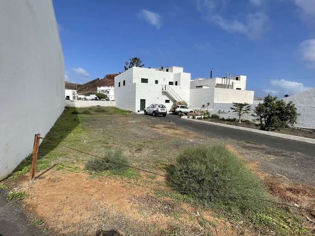 Solar/Parcela en Tinajo en venta - 225.000 € (Ref: 7183767)