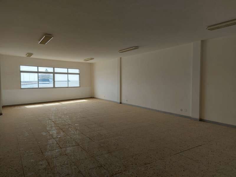 Erhverv til salg i Arrecife - € 1.400.000 (Ref: 7858623)