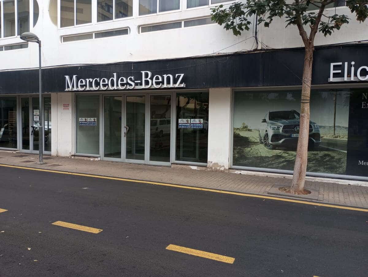 Commercieel te koop in Arrecife - € 1.300.000 (Ref: 7863714)