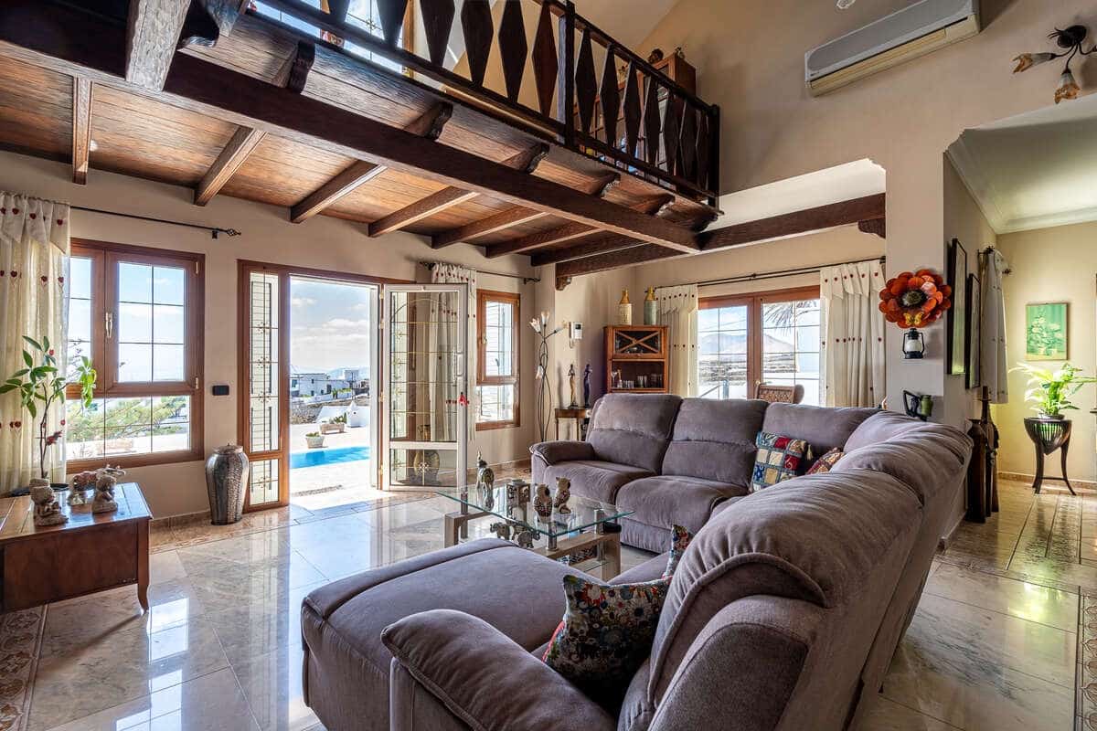 3 sypialnia Willa na sprzedaż w Tias z basenem garażem - 840 000 € (Ref: 8151783)