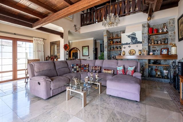3 sypialnia Willa na sprzedaż w Tías z basenem garażem - 840 000 € (Ref: 8151783)