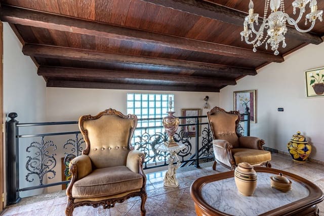 3 sypialnia Willa na sprzedaż w Tías z basenem garażem - 840 000 € (Ref: 8151783)