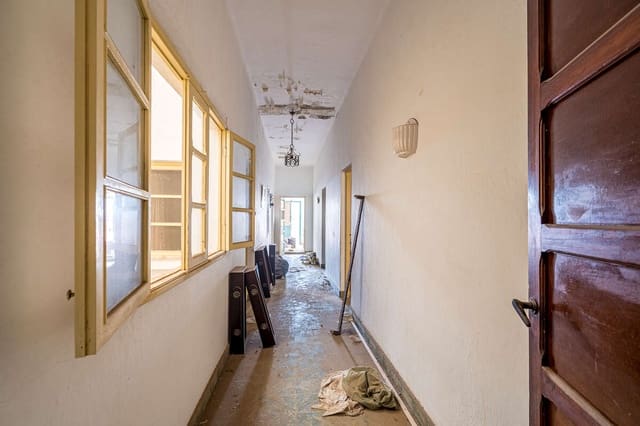 Erhverv til salg i Arrecife - € 330.000 (Ref: 8494747)