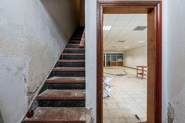 Local Comercial en Arrecife en venta - 330.000 € (Ref: 8494747)
