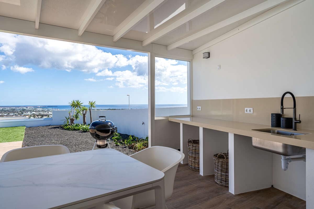 5 soveværelse Villa til salg i Montana Roja med swimmingpool garage - € 990.000 (Ref: 8616024)