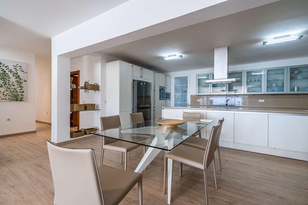 5 soveværelse Villa til salg i Montana Roja med swimmingpool garage - € 990.000 (Ref: 8616024)