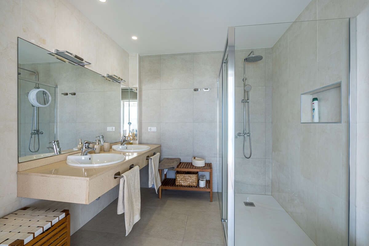 5 soveværelse Villa til salg i Montana Roja med swimmingpool garage - € 990.000 (Ref: 8616024)