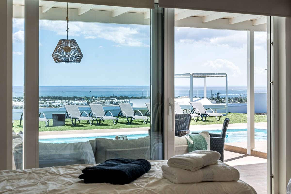 5 soveværelse Villa til salg i Montana Roja med swimmingpool garage - € 990.000 (Ref: 8616024)