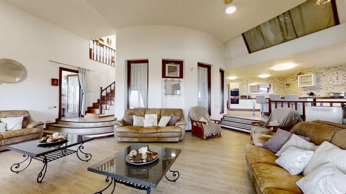 12 soveværelse Villa til salg i Macher med swimmingpool - € 2.500.000 (Ref: 8759469)