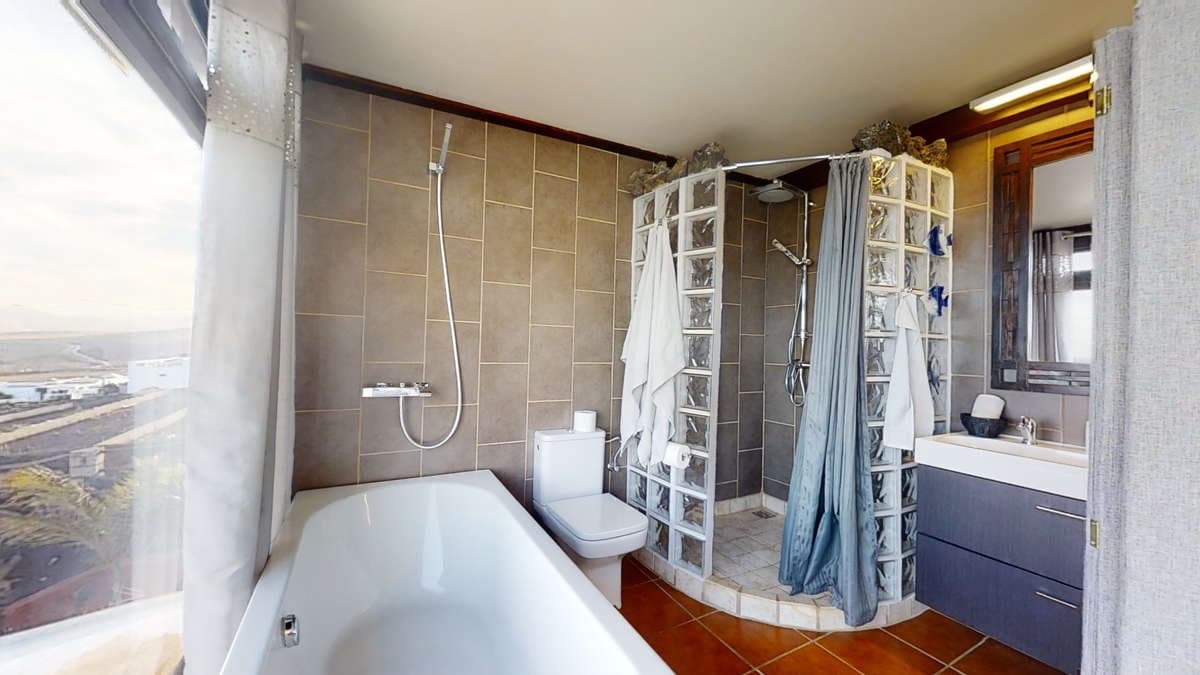 12 soveværelse Villa til salg i Macher med swimmingpool - € 2.500.000 (Ref: 8759469)