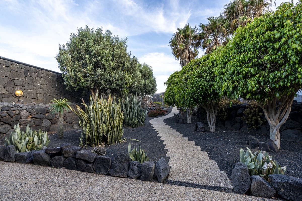 12 soveværelse Villa til salg i Macher med swimmingpool - € 2.500.000 (Ref: 8759469)