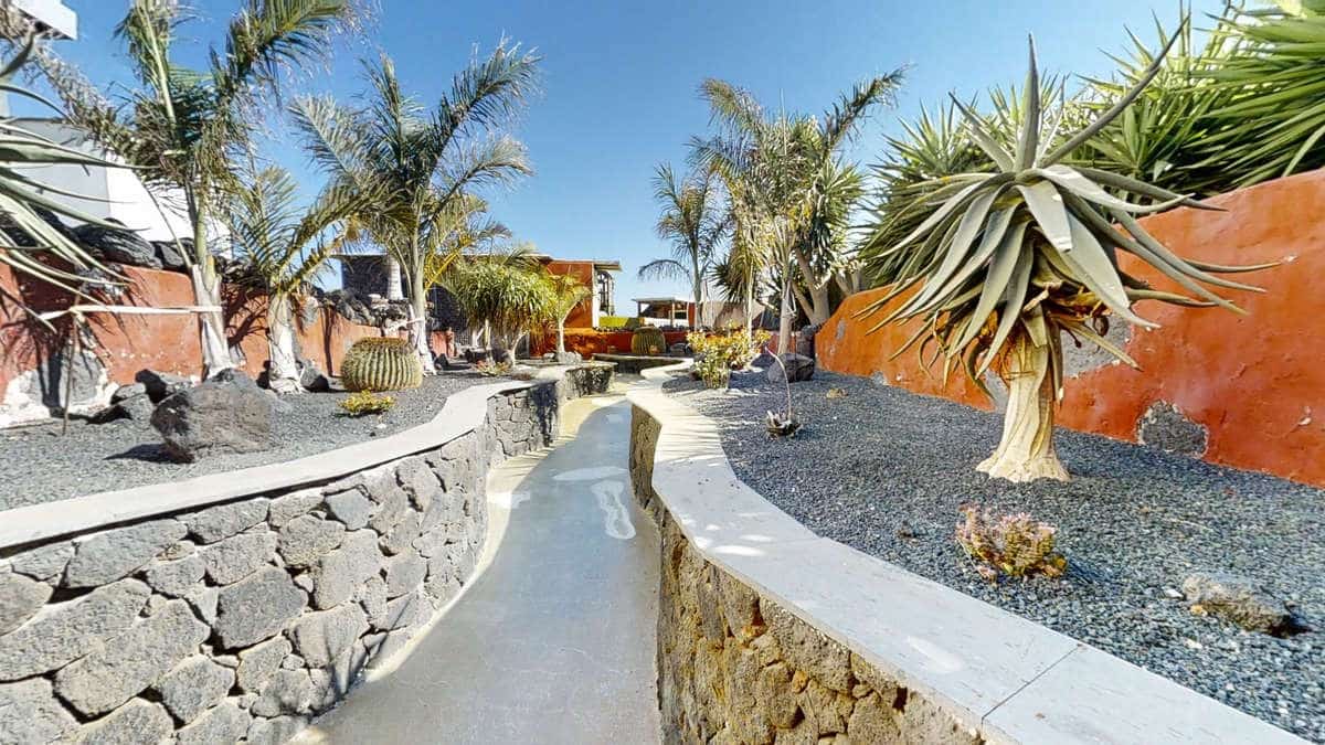 12 soveværelse Villa til salg i Macher med swimmingpool - € 2.500.000 (Ref: 8759469)