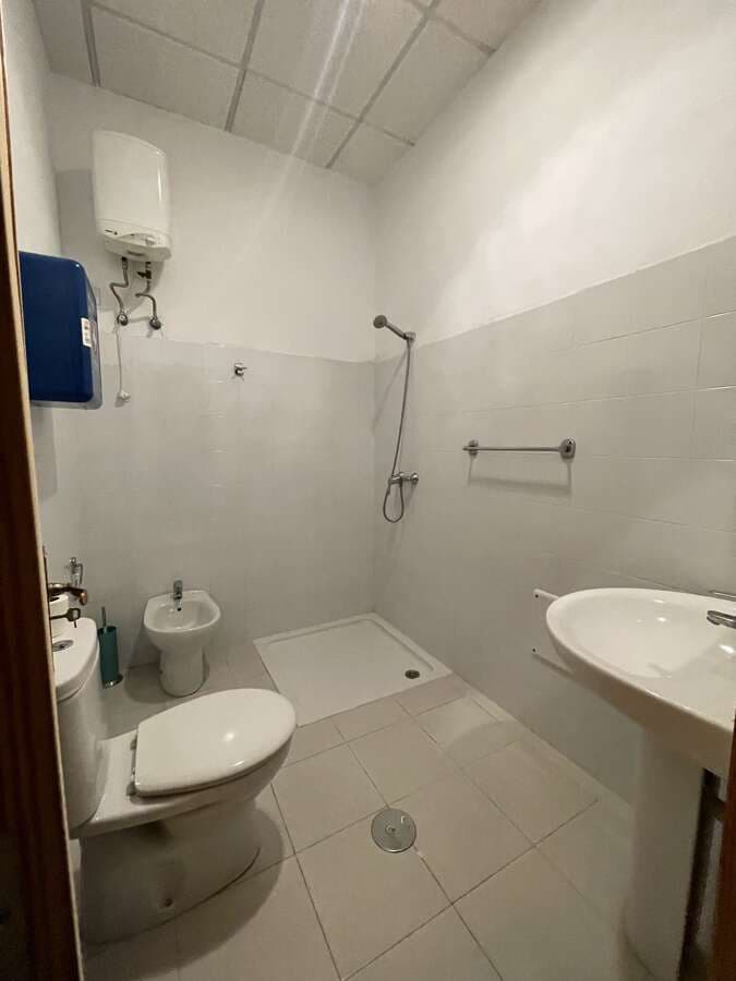 Erhverv til leje i Arrecife - € 850 (Ref: 8791662)