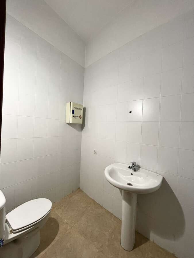 Erhverv til leje i Arrecife - € 850 (Ref: 8791662)