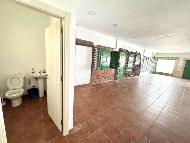 Erhverv til salg i Costa Teguise, Teguise - € 180.000 (Ref: 8812021)