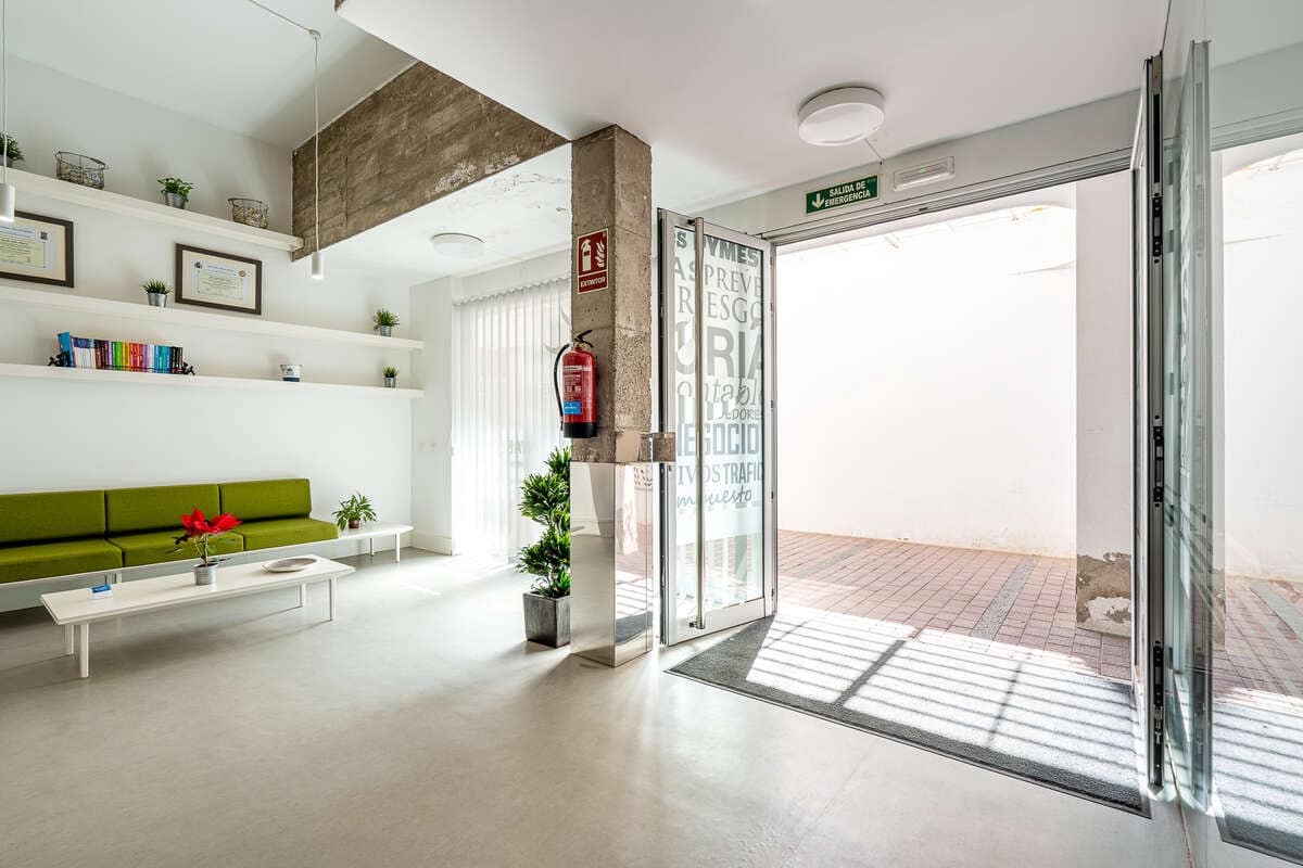 Erhverv til salg i Arrecife - € 84.000 (Ref: 8830613)